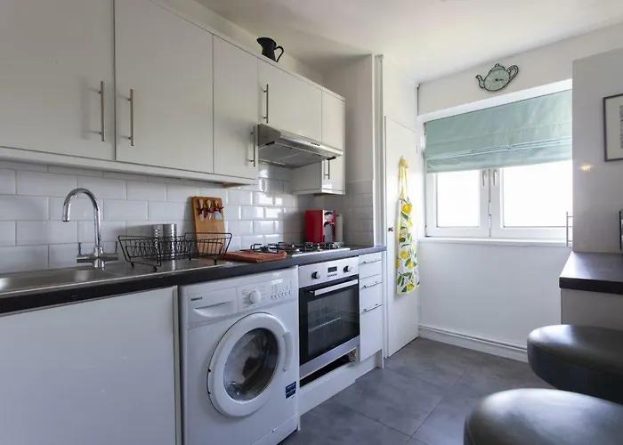 London, Putney, Roehampton
